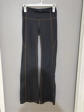 Athleta Straight Up Grey Yoga Flare Leggings Size XS